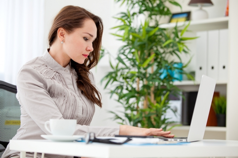 The Pros and Cons of Telecommuting