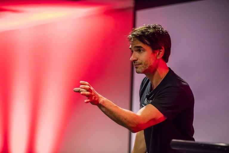 Todd Sampson talks brain power at AIB alumni event