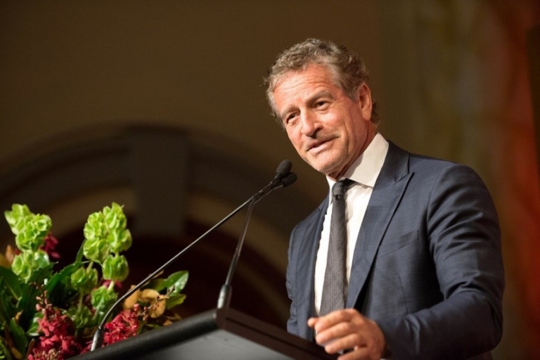 Mark Bouris Shares His Lessons for Success with AIB Graduates